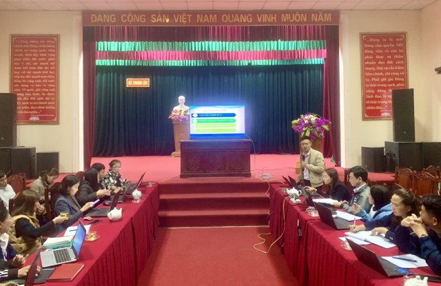 UBND xã Thuận Lộc tổ chức tập huấn tuyên truyền về chuyển đổi số, hướng dẫn sử dụng các phần mền và soạn thảo văn bản theo Nghị định 30/NĐ-CP